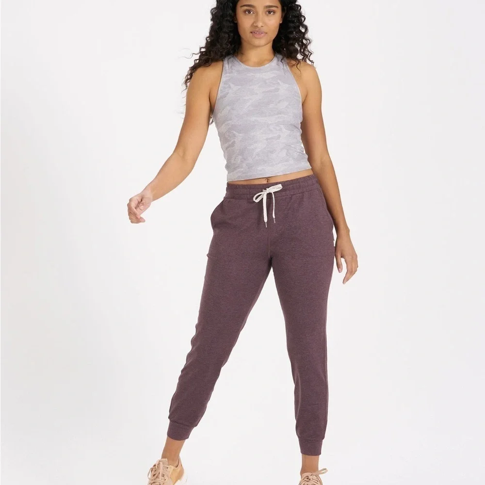 Vuori Women's Gray Camo Tank Top